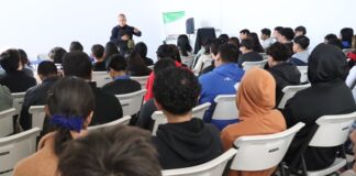 Imparten policías municipales pláticas sobre adicciones a jóvenes de la prepa “José Vasconcelos”