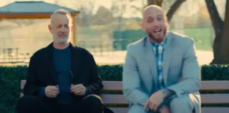 Tom Hanks hace cameo en video musical de su hijo… ¡Y aparece Forrest Gump!
