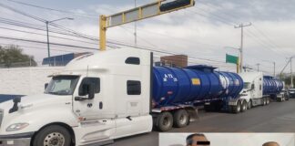 Detienen a 2 presuntos contrabandistas de combustible