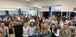 DESENTUERTOS: ACUDE AUSTRIA GALINDO CON ESPERANZA DE REVIVIR AL MUERTO