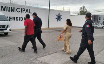 Por depresión, intenta arrojarse de puente de la Sanders