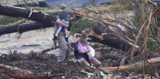 Dejan 161 desaparecidos inundaciones en Texas