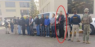 Detienen a 7 escoltas de Carlos Manzo; ya ingresaron a un penal estatal