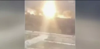 Difunden Video Donde el CJNG Estalla Un Coche Bomba Durante Bloqueos por la Muerte de “El Mencho”