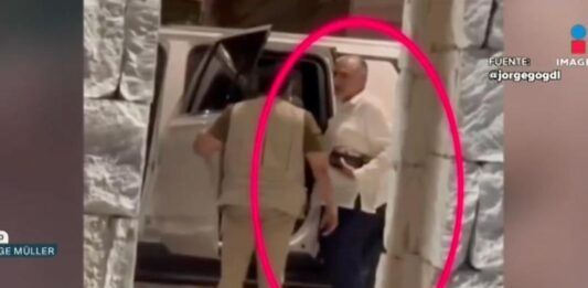 Adán Augusto goza austeridad en hotel de lujo en Cancún; hasta 160 mil pesos por noche