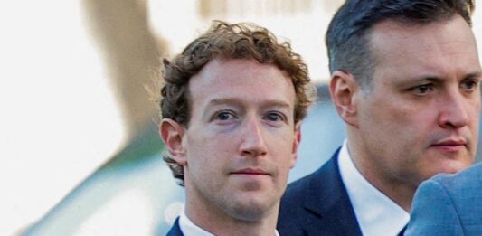 Meta compró Moltbook, la red social de IAs