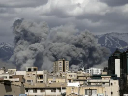 Trump amenaza con un “golpe muy duro” a Irán este sábado