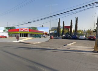 DESENTUERTOS: CONVIERTEN PARQUE CENTRAL EN NEGOCIAZO PRIVADO