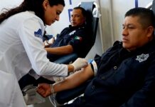 Buscan romper récord de más de 200 policías donadores de sangre
