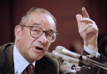 Alan Greenspan, largo tiempo presidente de la Fed, fallece a los 100 años