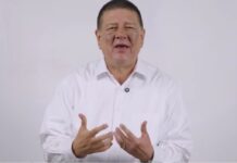 DESENTUERTOS: ALGO NERVIOSO PERO REAPARECE JÁUREGUI